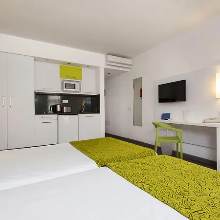 Lejlighedshotel Kn Columbus 3*