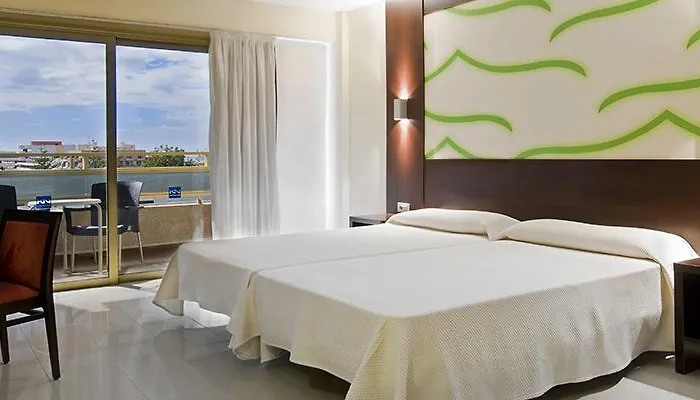 Kn Columbus 3* プラヤ・デ・ラス・アメリカス