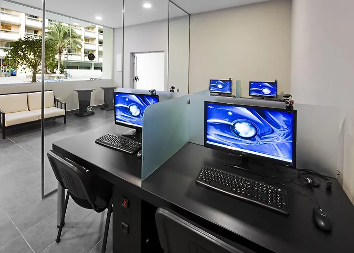 Kn Columbus アパートホテル