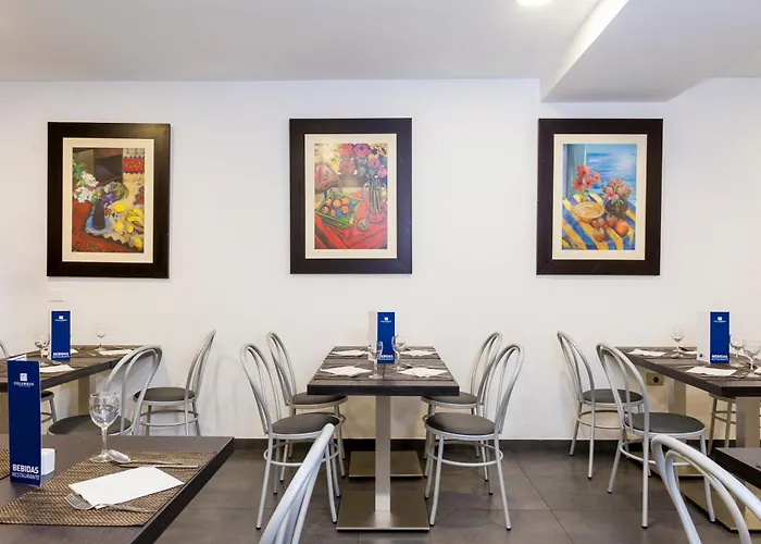 Kn Columbus アパートホテル 3*