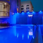Kn Columbus Apartmanhotel 3*
