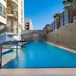 Kn Columbus Apartmanhotel