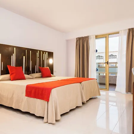 Aparthotel Kn Columbus 3*