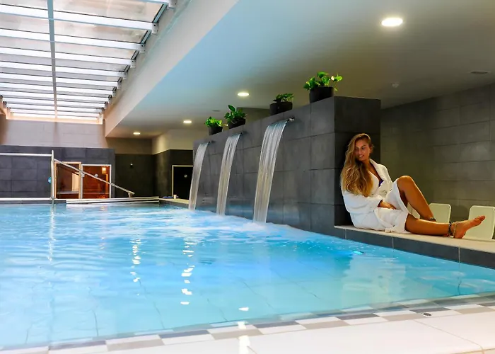 Kn Columbus Aparthotel 3*