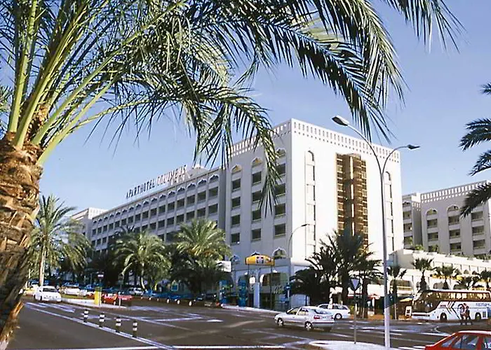 Apartahotel Kn Columbus 3*