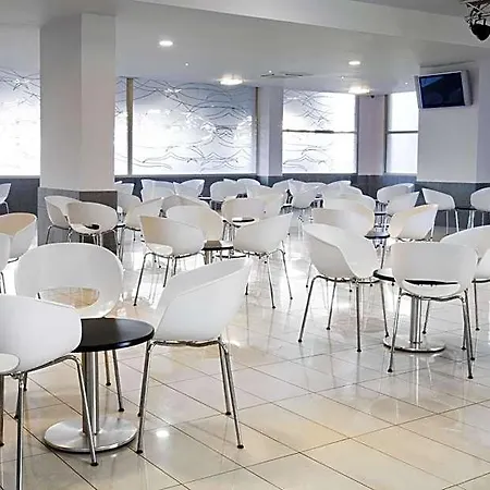 Kn Columbus Apartahotel 3*