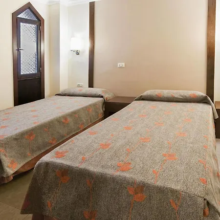 Lejlighedshotel Kn Columbus 3*