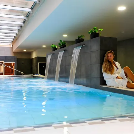 Kn Columbus Aparthotel 3*