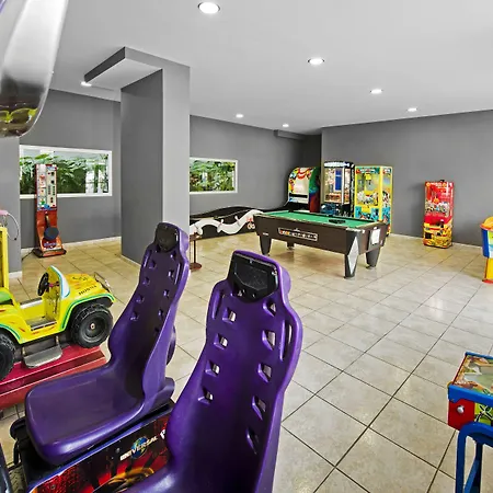 Kn Columbus Aparthotel