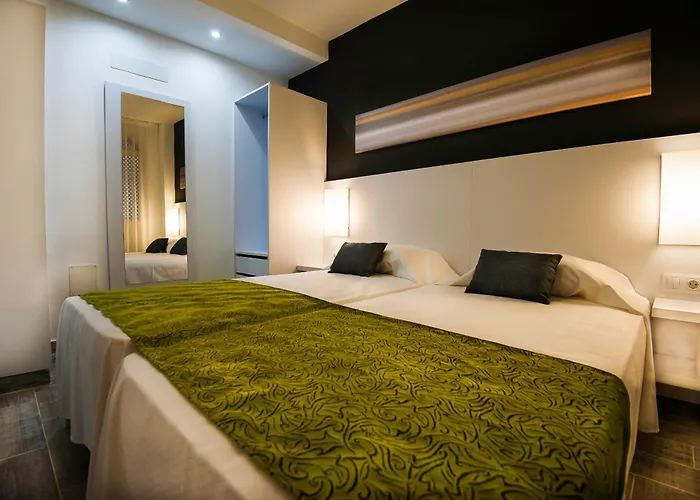 Kn Columbus Aparthotel 3*