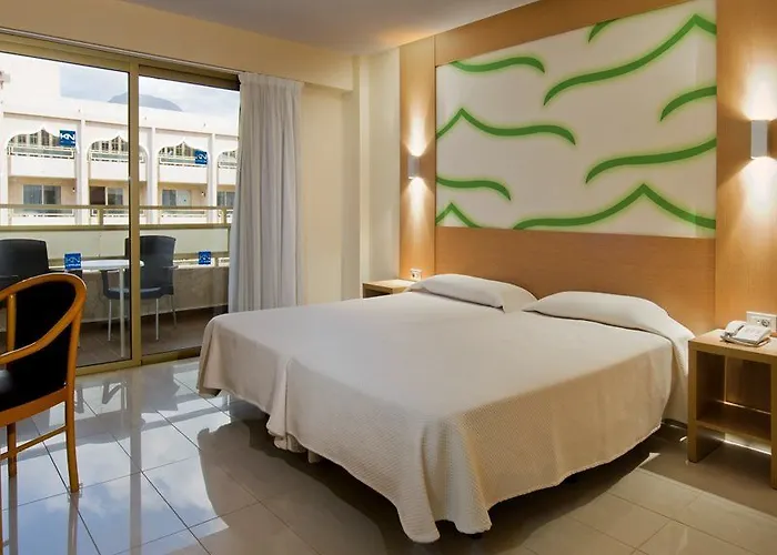 Kn Columbus Aparthotel Playa de las Americas (Tenerife)